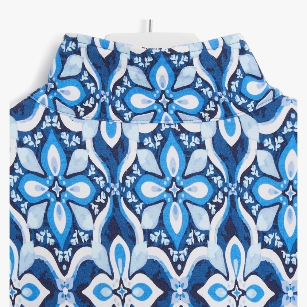 NWOT Vera Bradley 1/4 zip Sweatshirt Sweater Top RAINDROP MEDALLION Blue - Picture 8 of 11